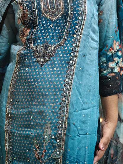 Blue Shaded Embroidered Kurta Set | Ombre Blue Women's Ethnic Suit | Festive & Casual Wear